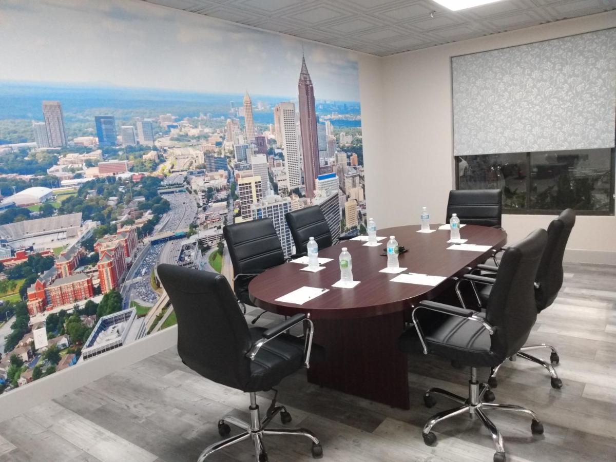 Hotel Wingate By Wyndham Atlanta Galleria/ Ballpark 2*