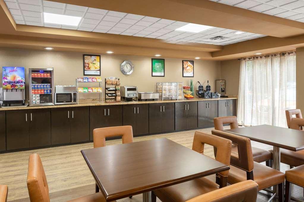 Wingate By Wyndham Atlanta Galleria/ Ballpark Smyrna