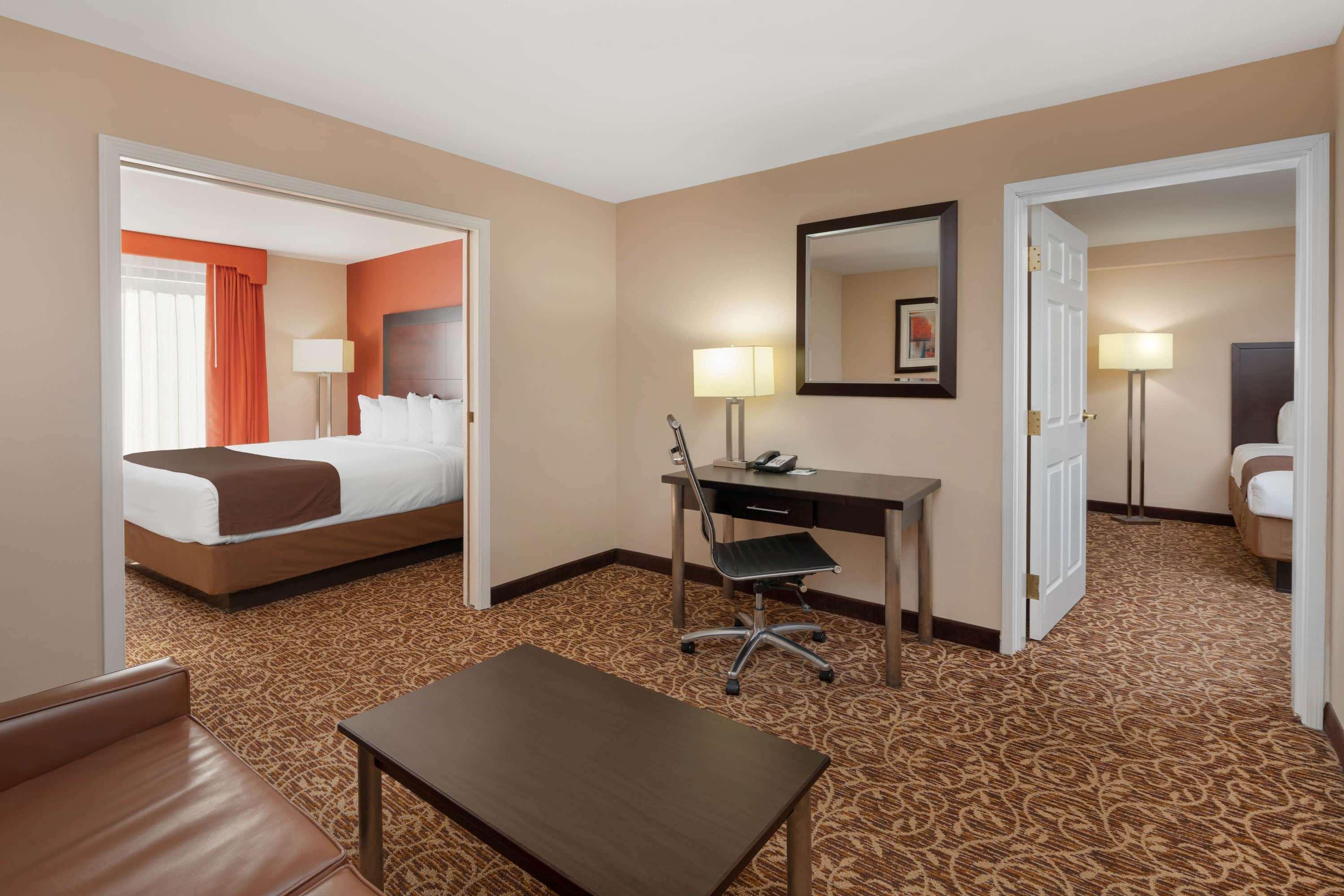 Wingate By Wyndham Atlanta Galleria/ Ballpark Hotel 2*