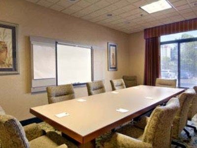 Hotel Wingate By Wyndham Atlanta Galleria/ Ballpark