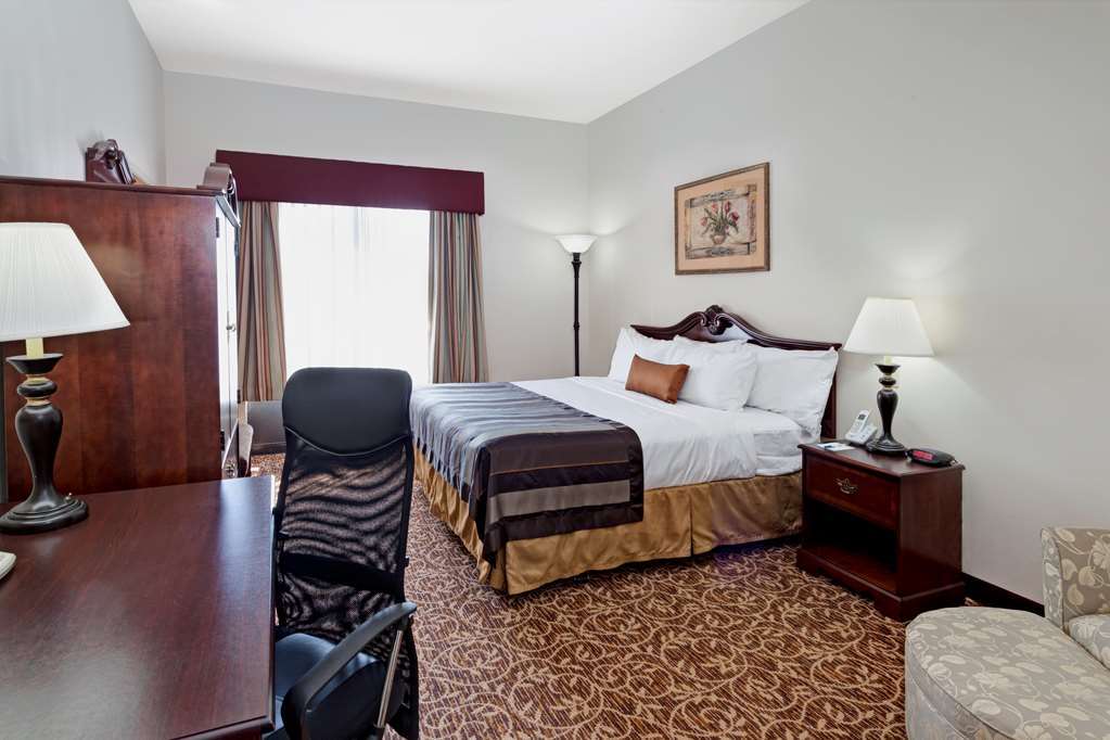 Hotel Wingate By Wyndham Atlanta Galleria/ Ballpark 2*
