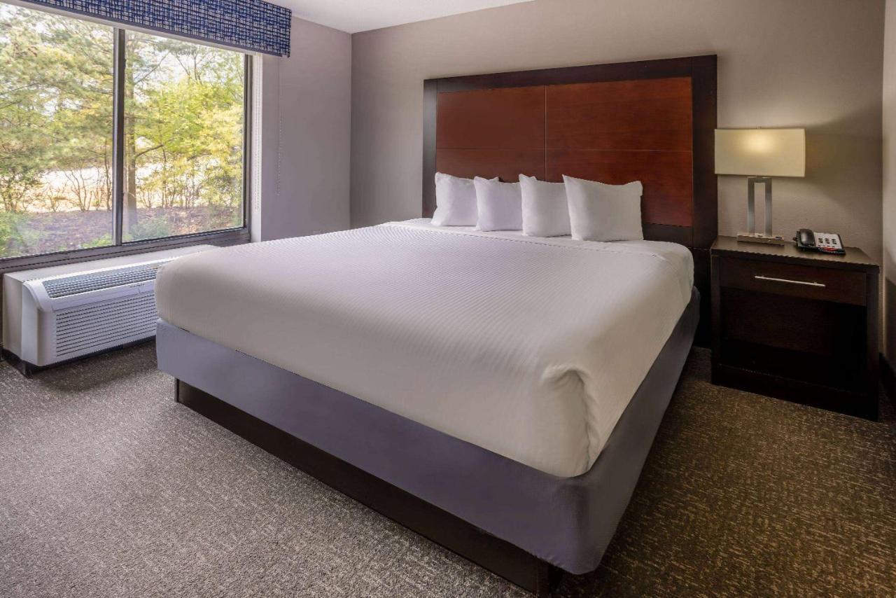 Hotel Wingate By Wyndham Atlanta Galleria/ Ballpark Smyrna
